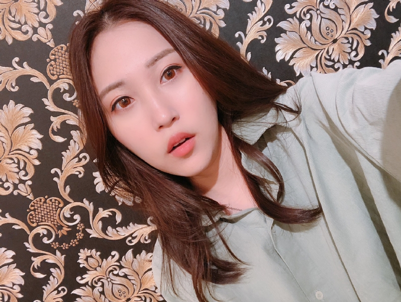 張婕兒的第一张照片--台中中老年相亲网