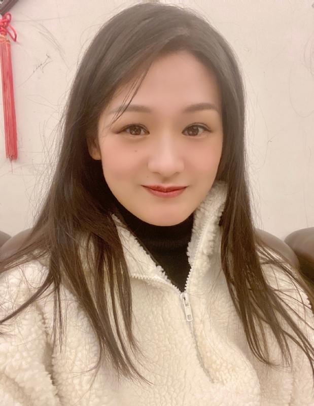 盧盈穎的第二张照片--台中中老年相亲网