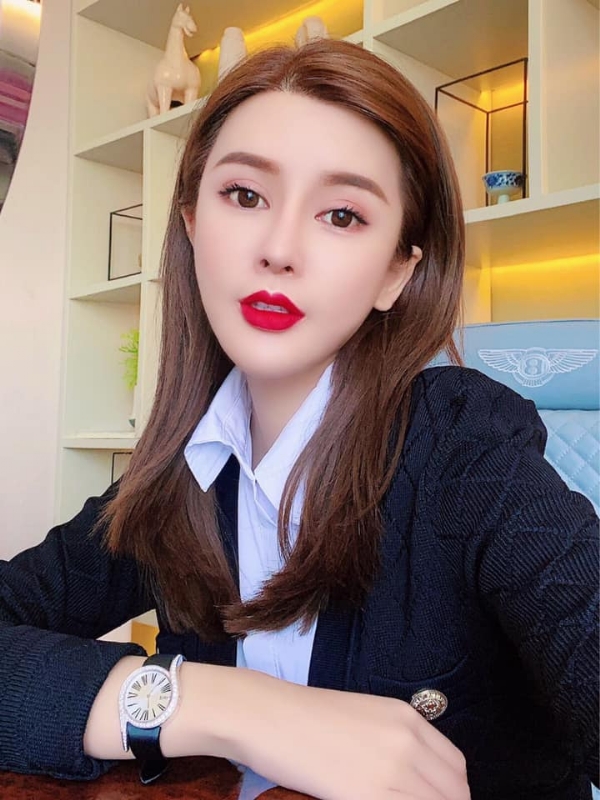 李嘉薇的第一张照片--台中中老年相亲网