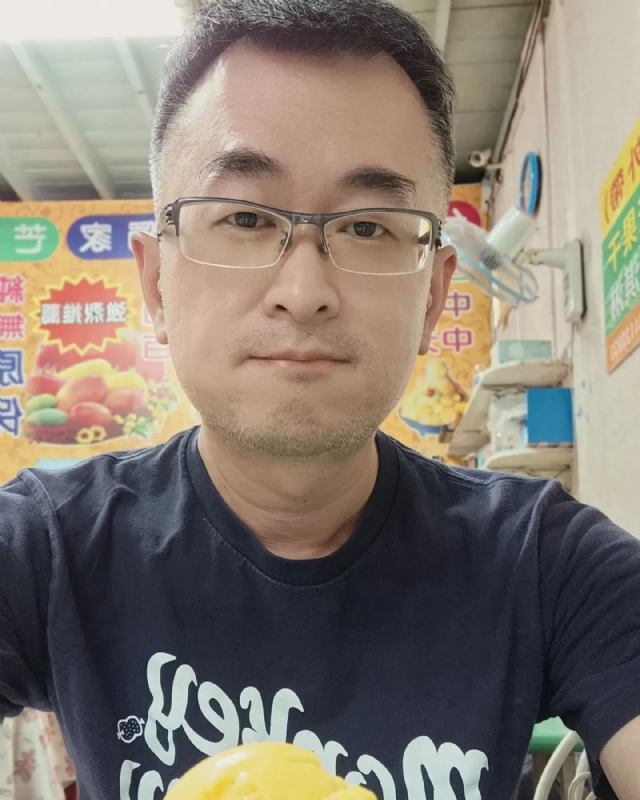 感感的第一张照片--台中中老年相亲网