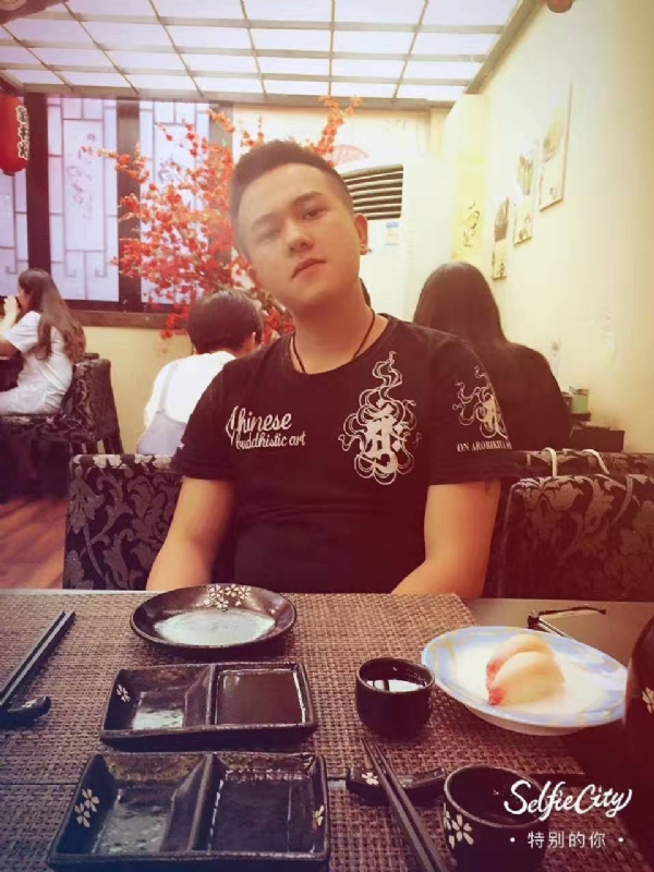 夏天的第四张照片--台中中老年相亲网