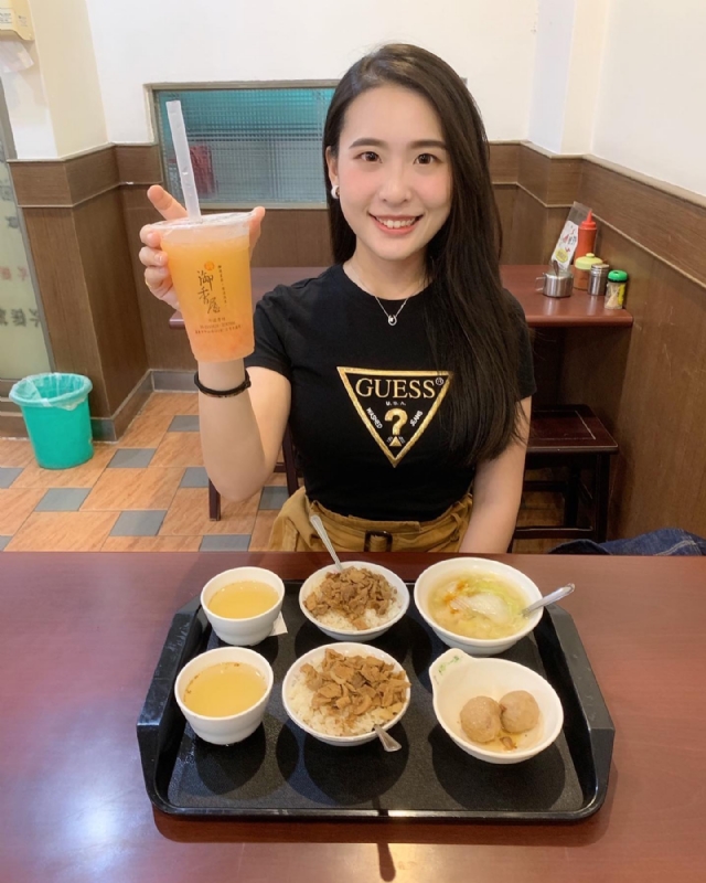 涵涵的第一张照片--台中中老年相亲网